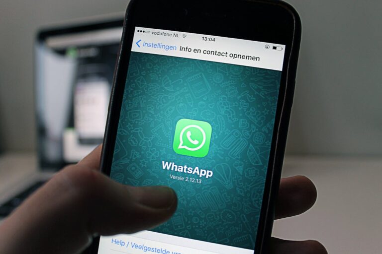 Como Criar Mensagens Automáticas Eficientes no WhatsApp Business